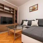 Villa Joy *